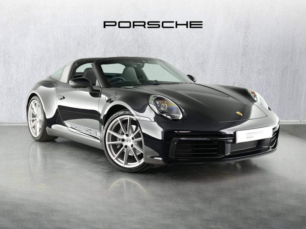 2025 Porsche 911 992 4 listing image