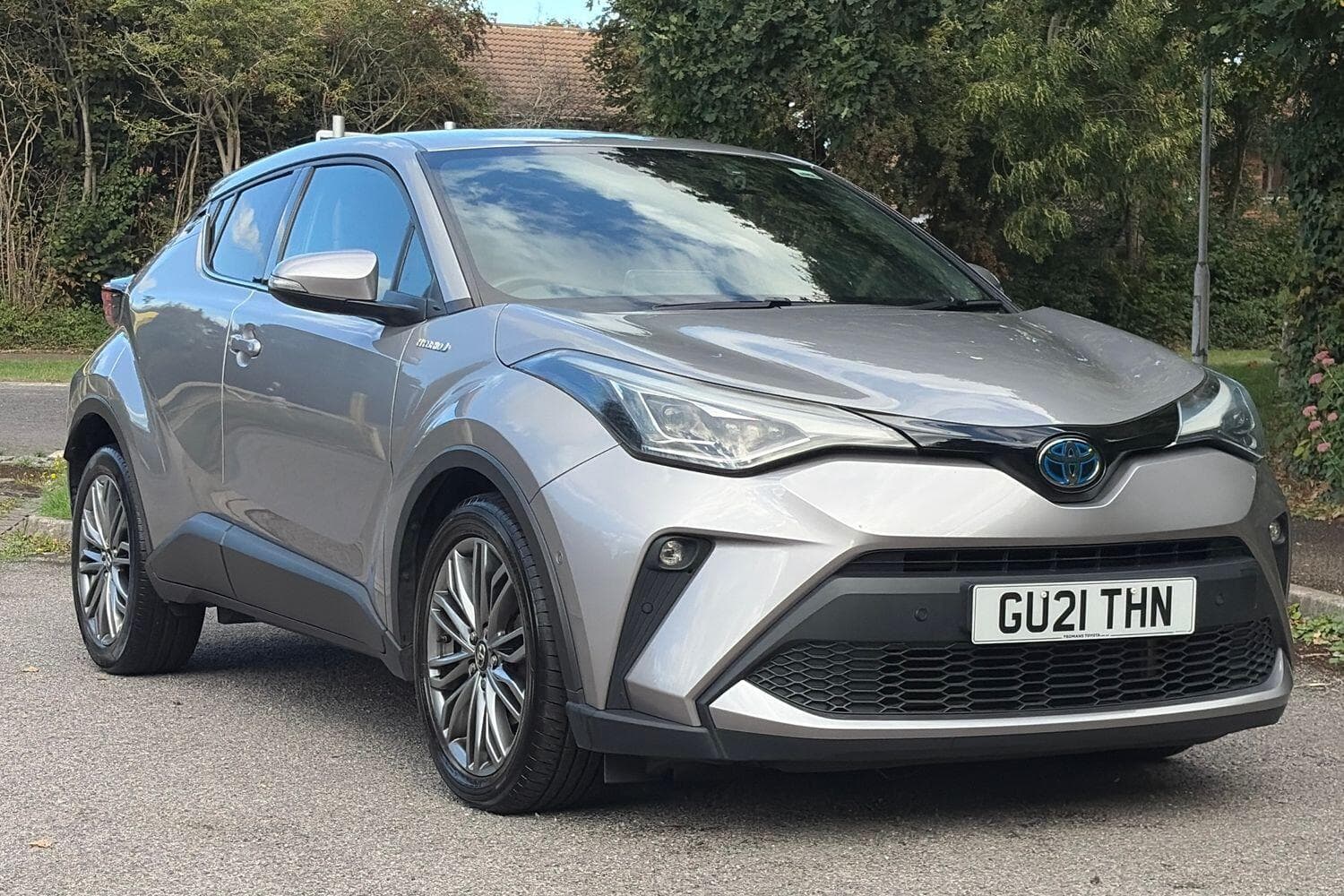 2021 Toyota C-HR Excel listing image