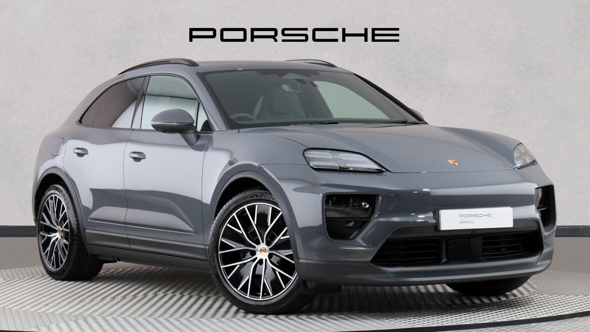2026 Porsche Macan listing image