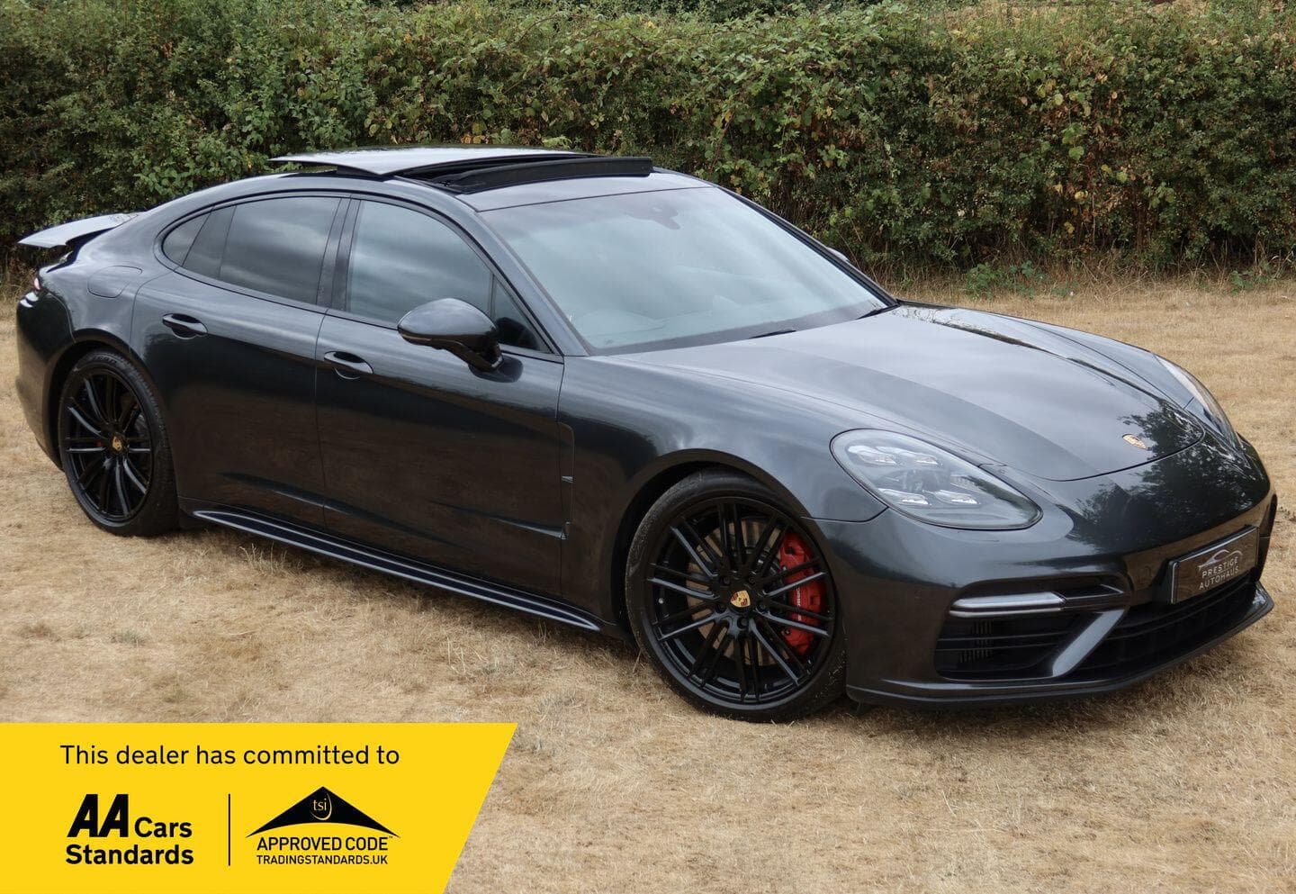 2017 Porsche Panamera Turbo listing image