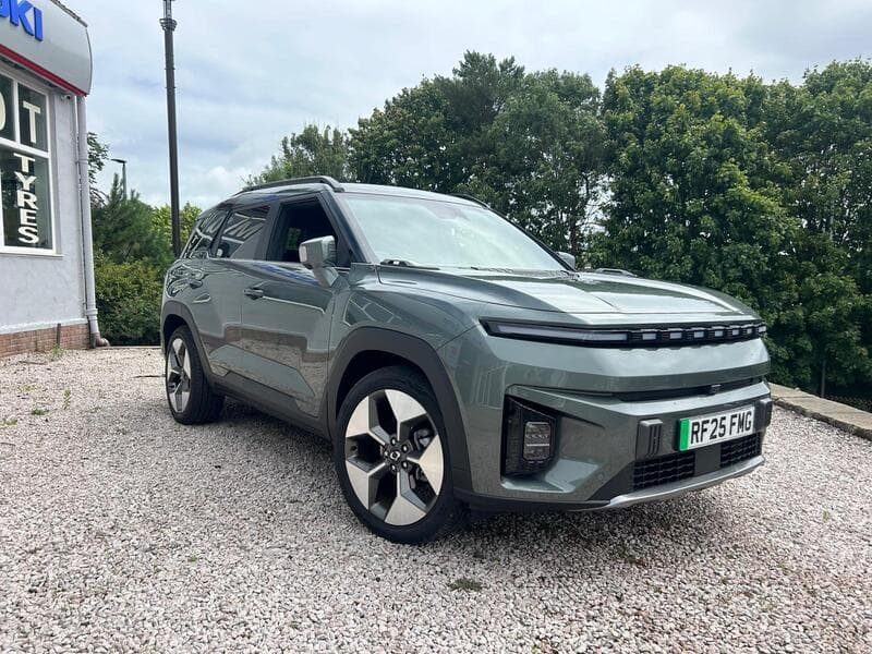 2025 KGM Torres EVX K40 listing image