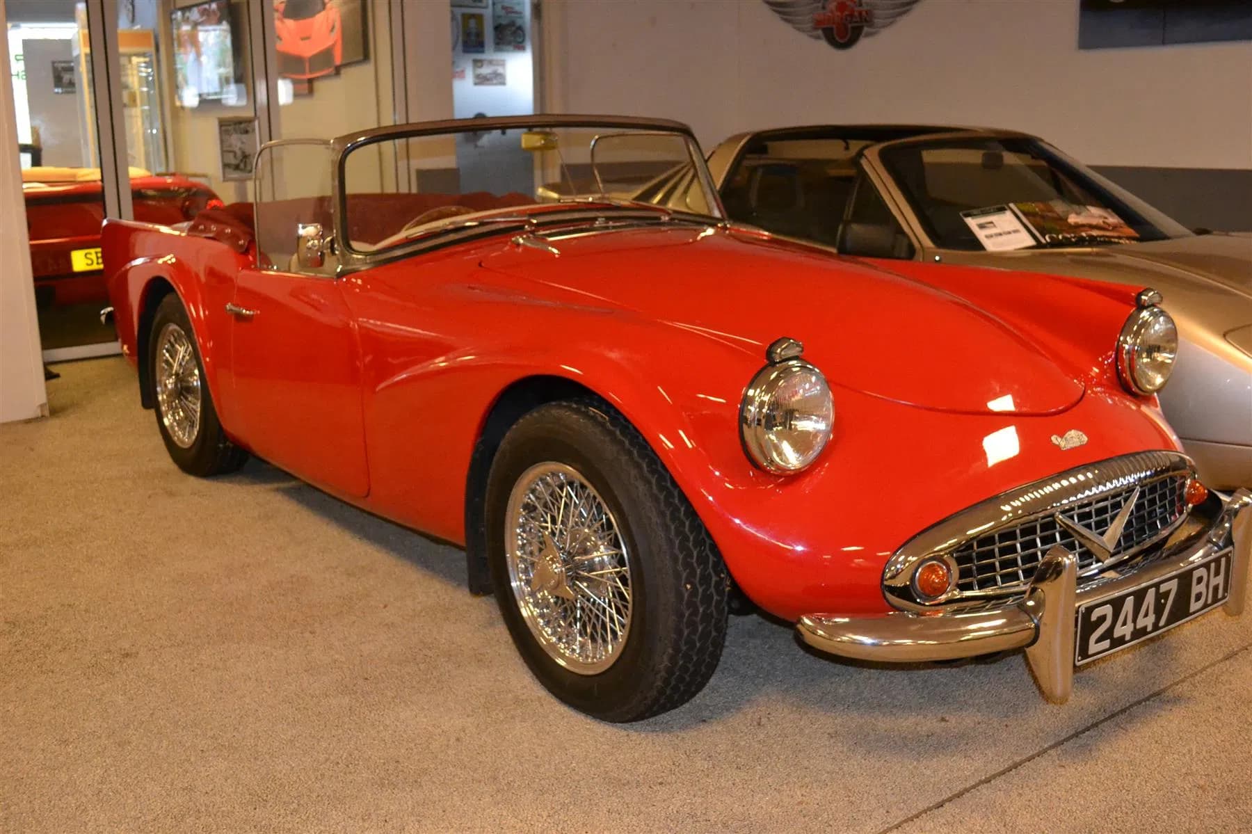 1962 Daimler Dart listing image
