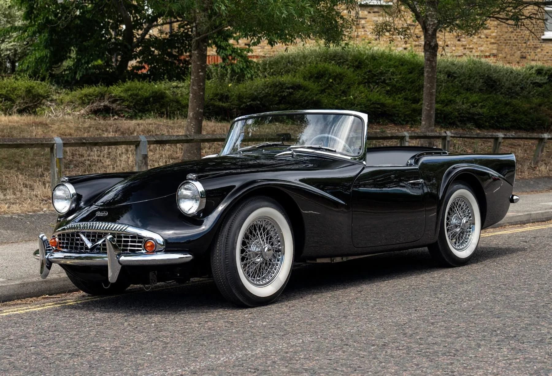 1961 Daimler Dart listing image