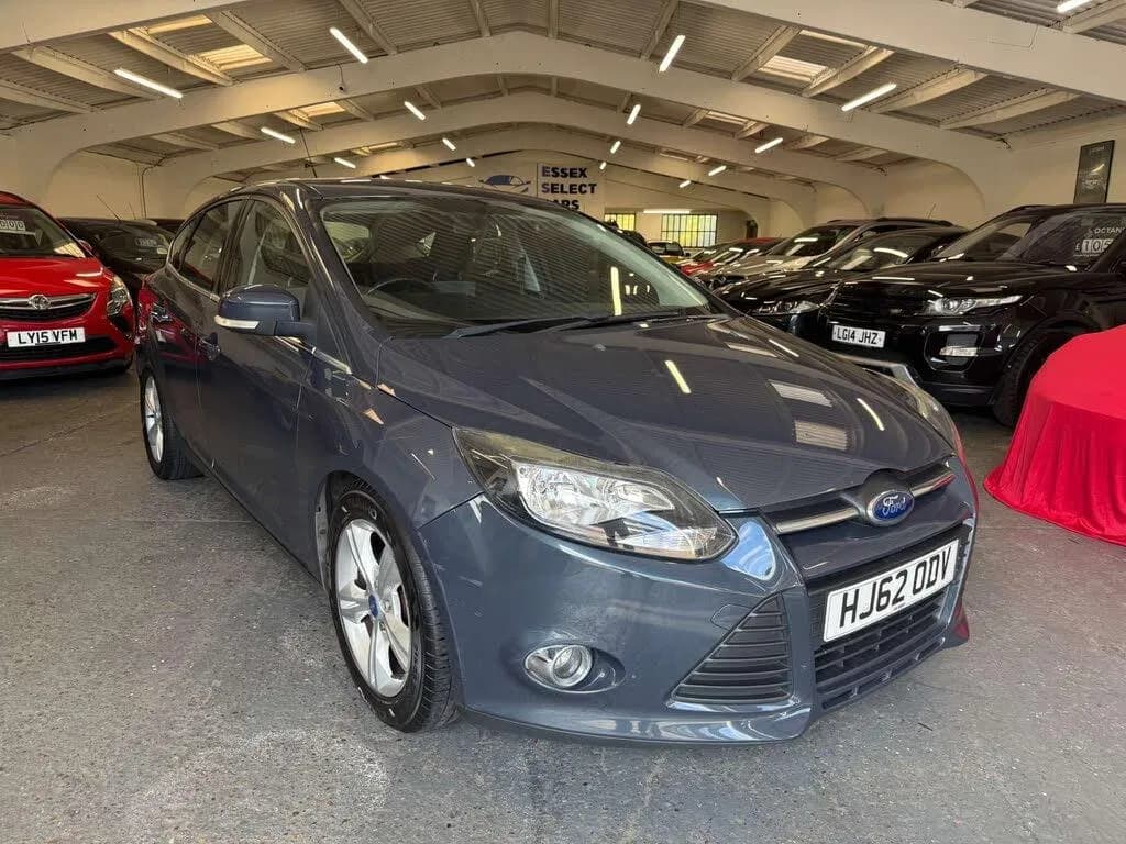 2012 Ford Focus listing image
