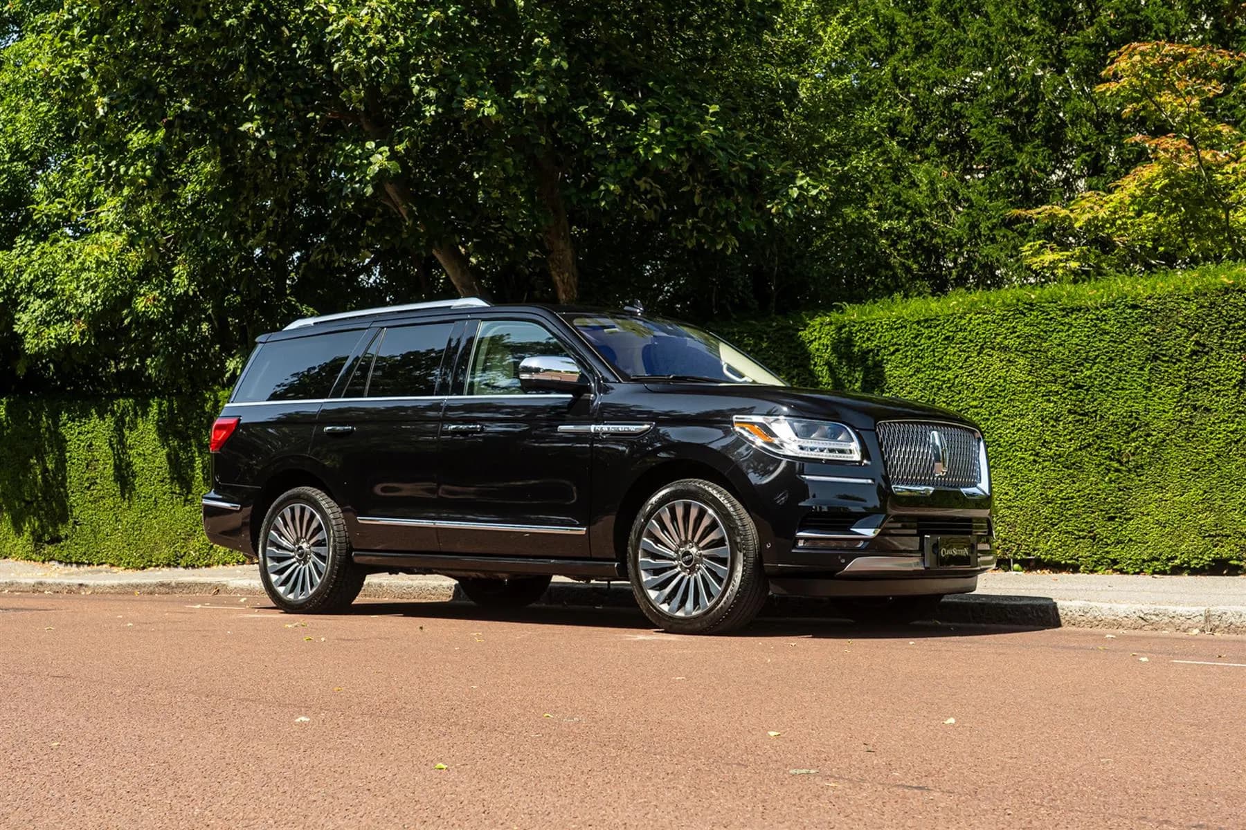 2021 Lincoln Navigator listing image