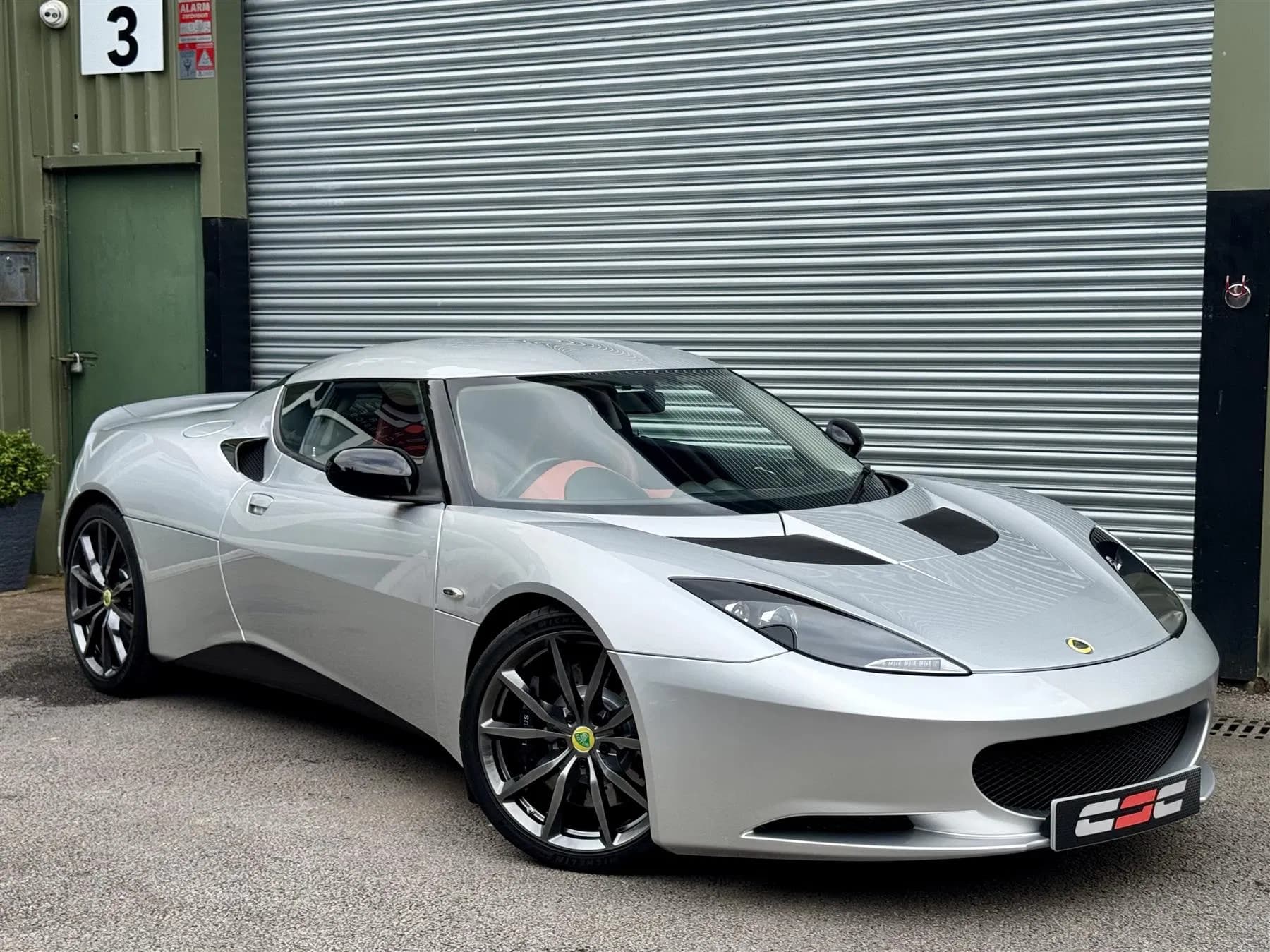 2013 Lotus Evora listing image