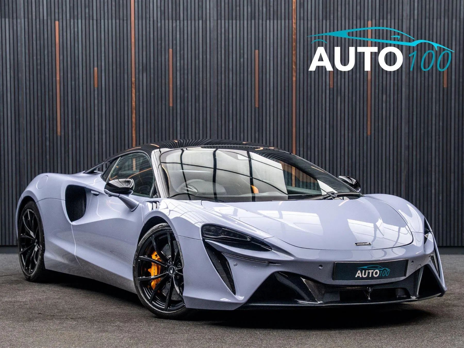 2024 McLaren Artura listing image