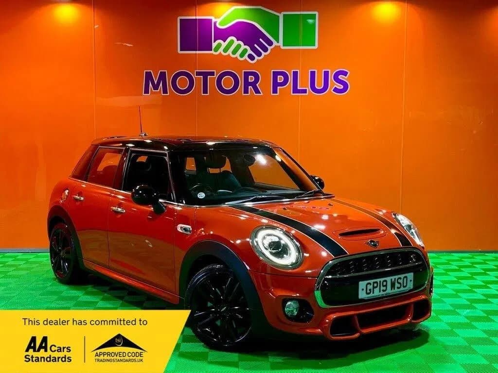 2019 MINI Cooper S listing image