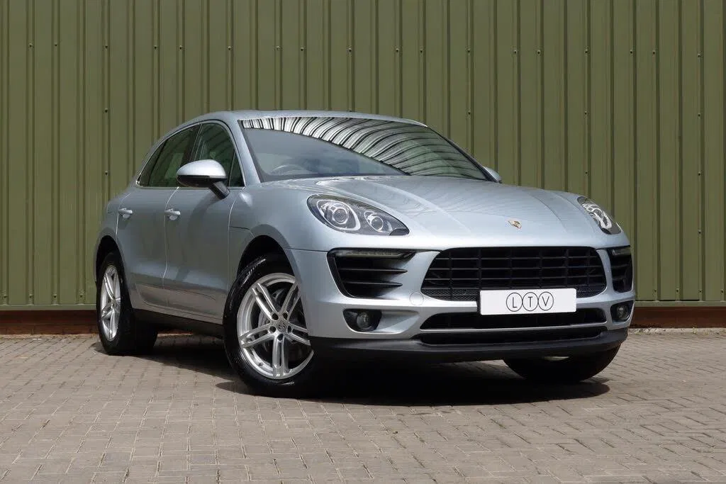 2017 Porsche Macan S listing image