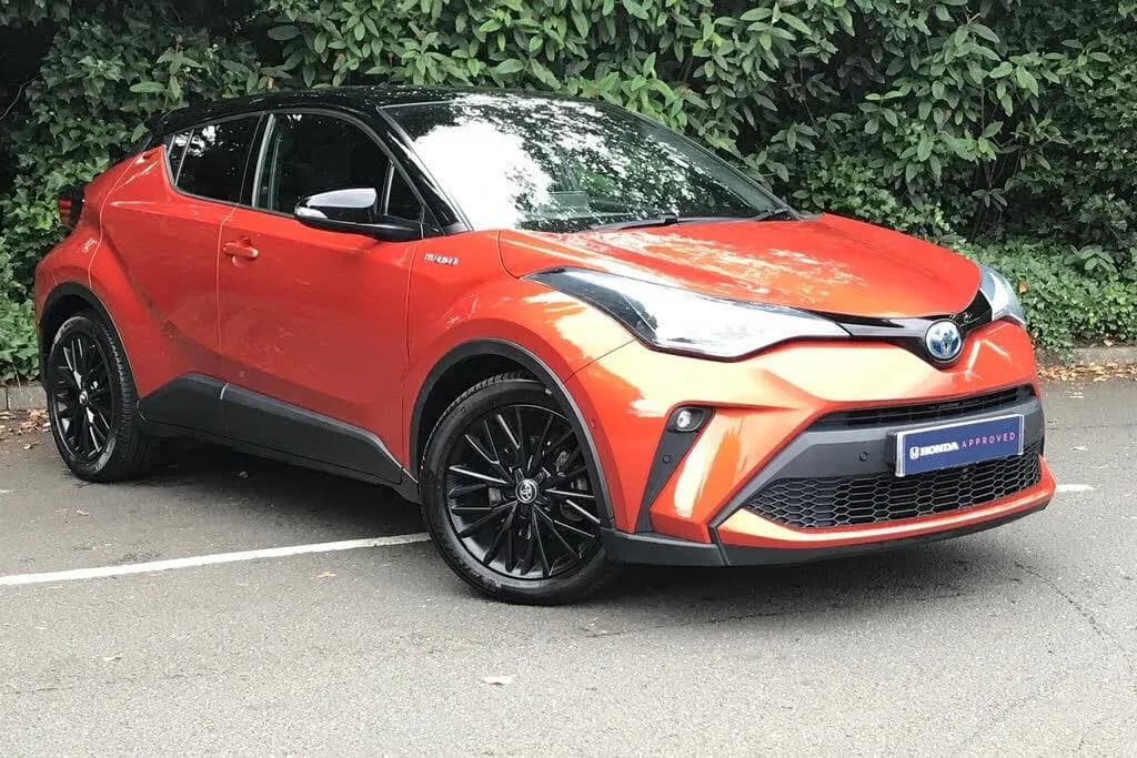 2021 Toyota C-HR listing image
