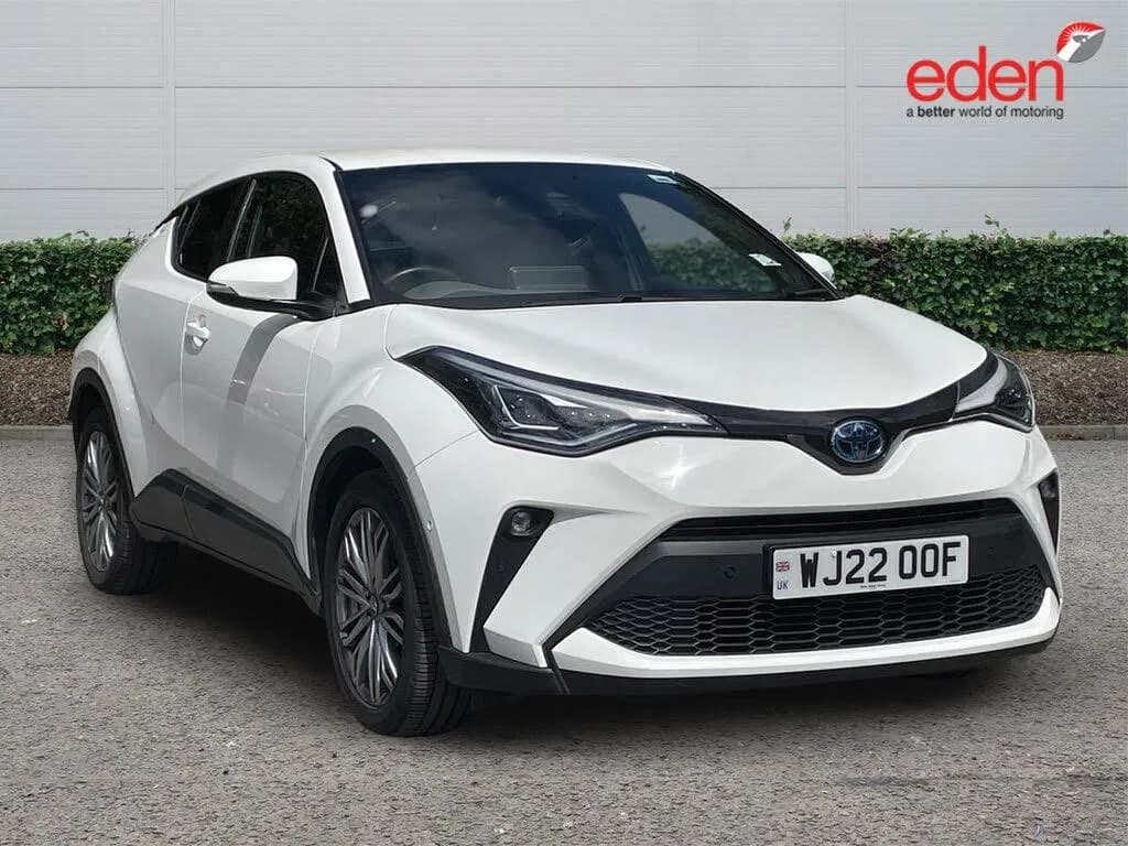 2022 Toyota C-HR listing image