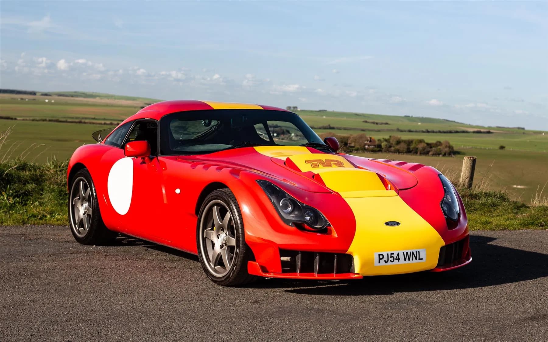2005 TVR Sagaris listing image