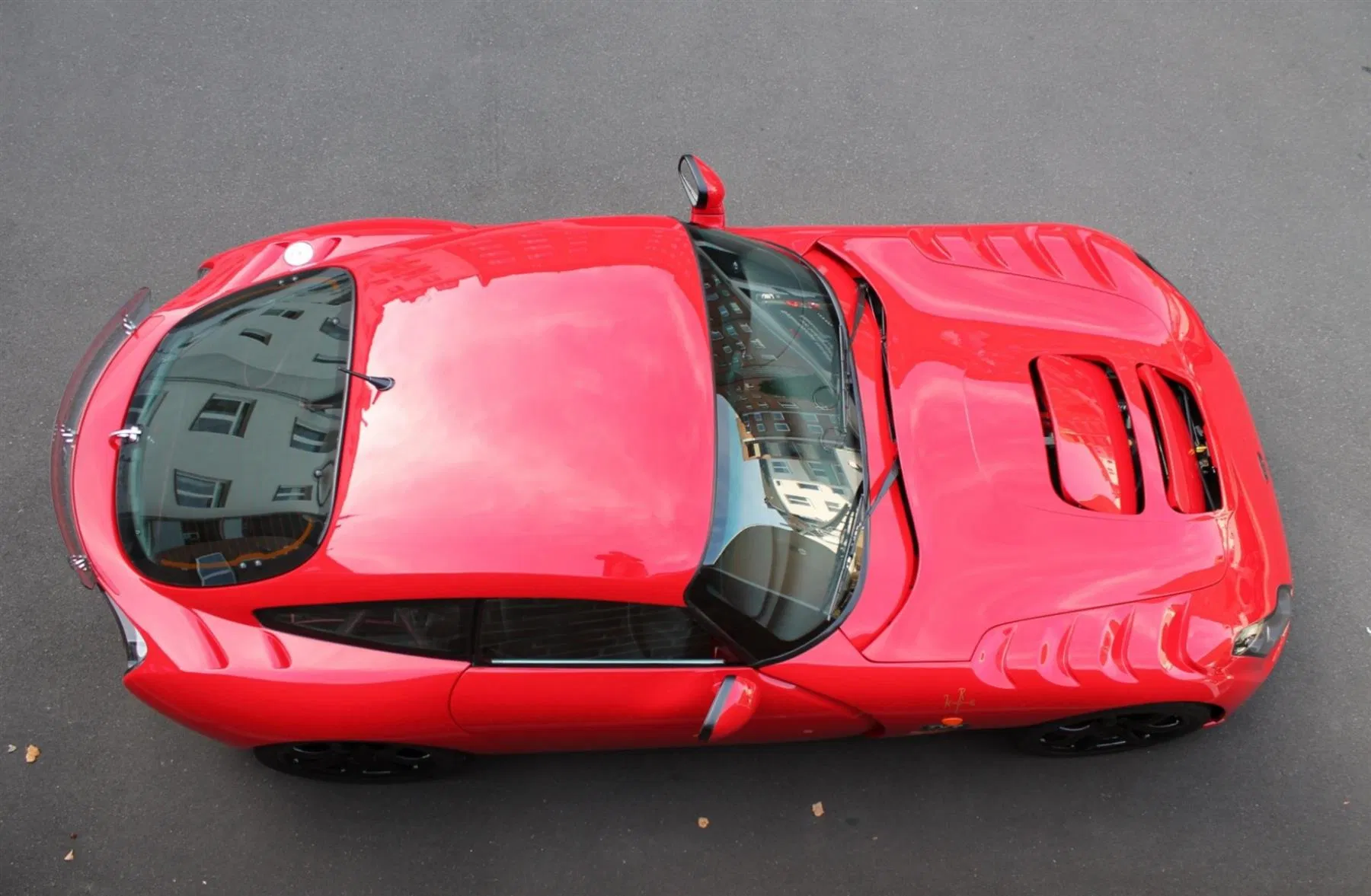 2007 TVR Sagaris listing image