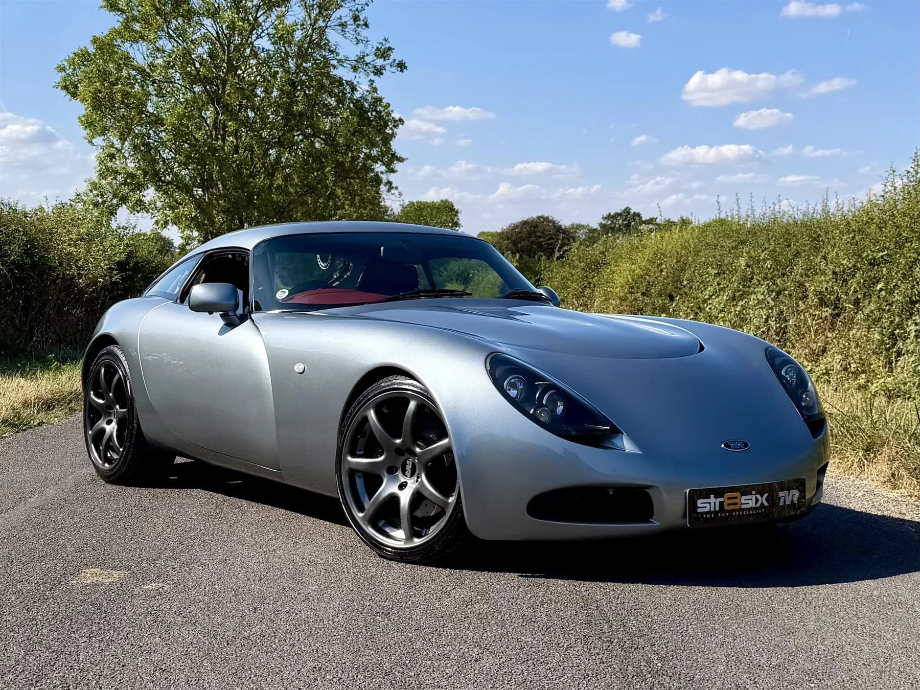 2004 TVR T350 listing image
