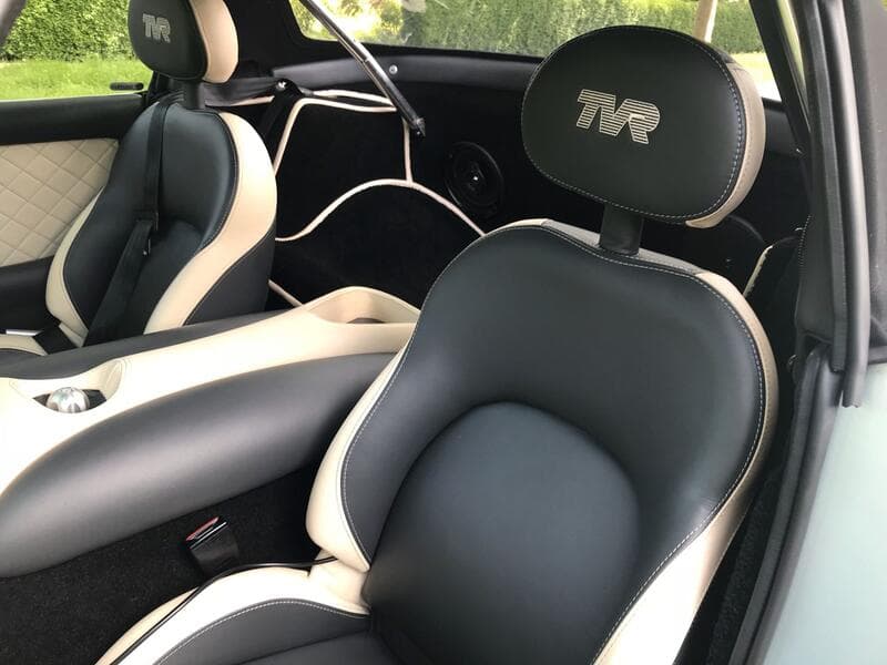 2002 TVR Chimaera listing image