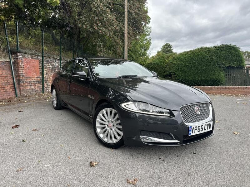 2015 Jaguar XF Luxury listing image