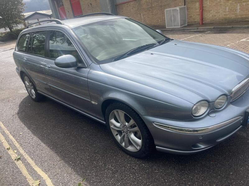 2007 Jaguar X-Type SE listing image