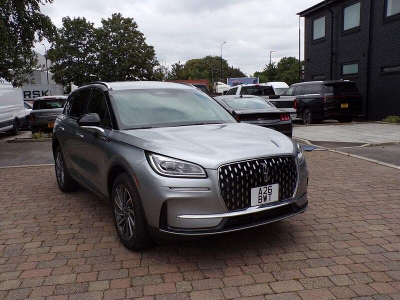 2023 Lincoln MKC listing image