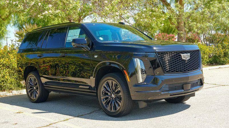 2025 Cadillac Escalade Sport Luxury listing image