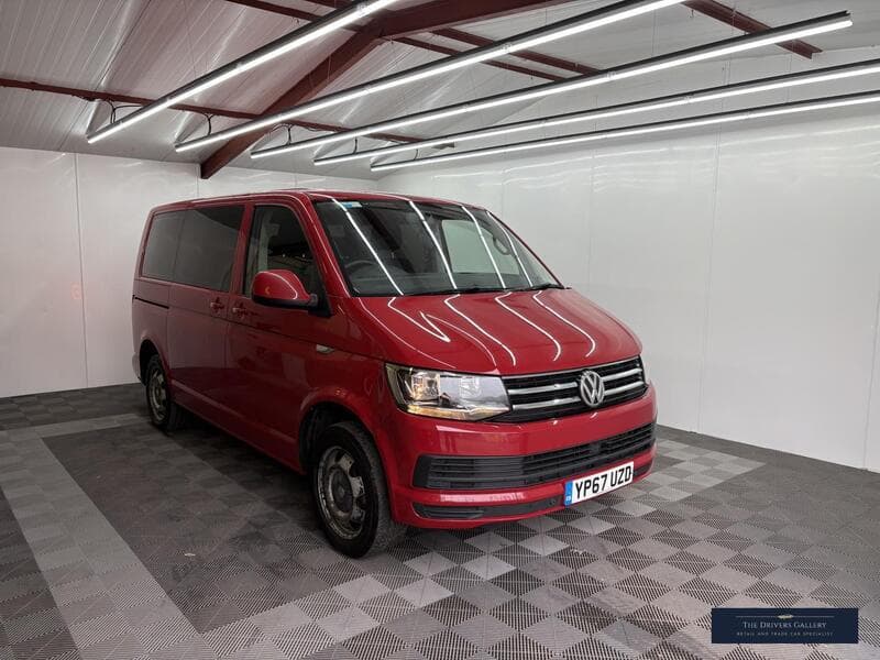 2017 Volkswagen Transporter Shuttle SE listing image