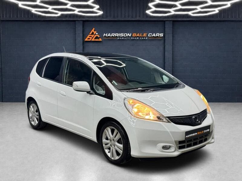 2014 Honda Jazz EX listing image