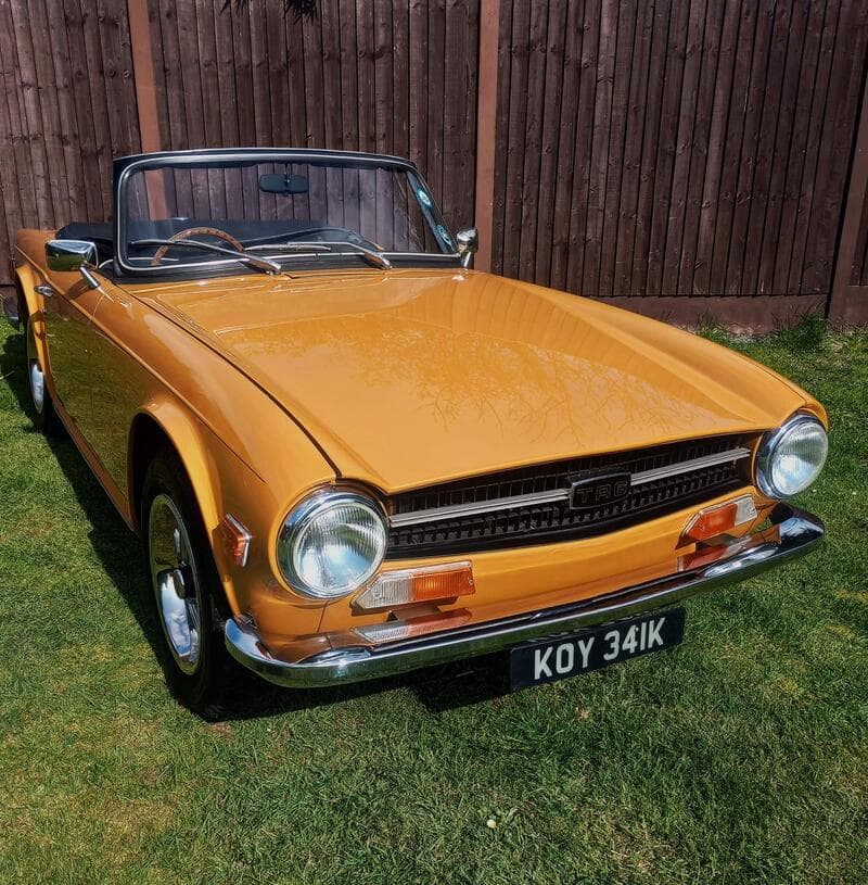 1971 Triumph TR6 listing image