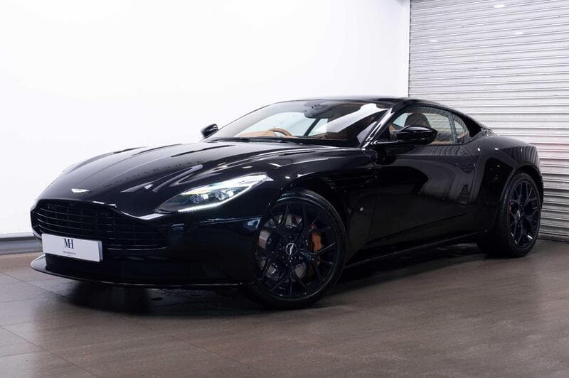 2019 Aston Martin DB11 listing image