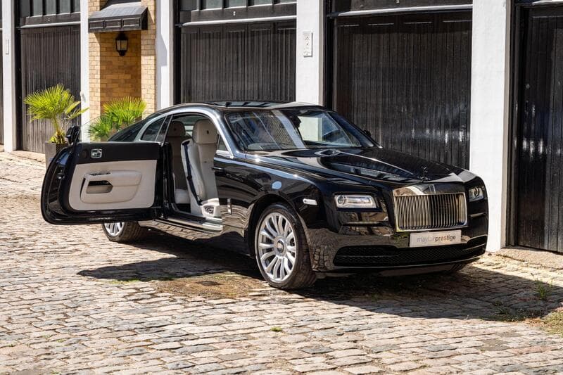 2016 Rolls-Royce Wraith listing image