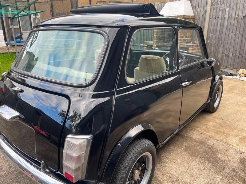 1985 Austin Mini Mayfair listing image