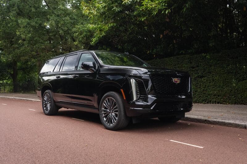 Cadillac Escalade listing image