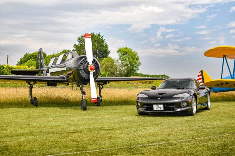 2001 Chrysler Viper GTS listing image